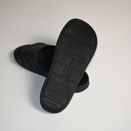 MADE IN THE USA SHOWER SANDAL