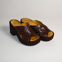 LADIES USED "GAZITH" LEATHER HUARACHE SANDAL