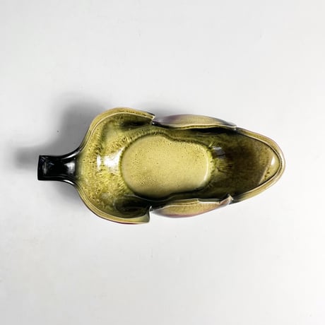 VINTAGE "HULL" CERAMIC PLATE