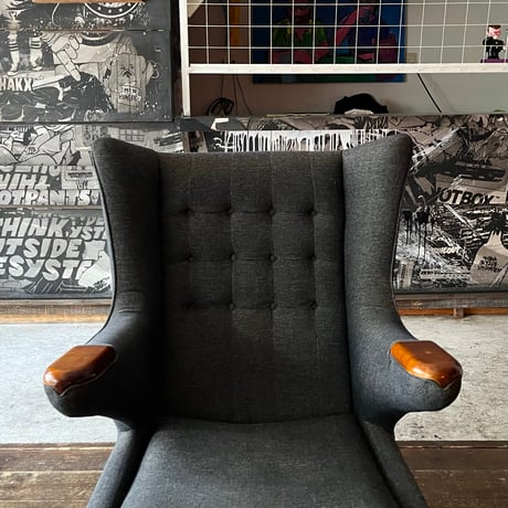 USED WOODEN FRAME FABRIC EASY CHAIR