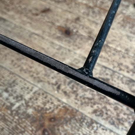 VINTAGE METAL FRAME BAR STOOL