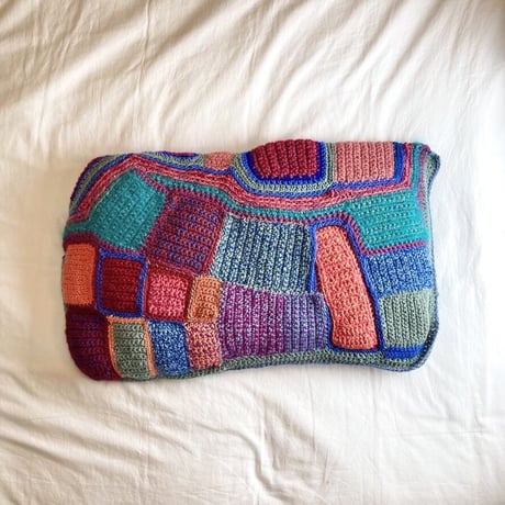 ACRYL HAND KNIT CUSHION