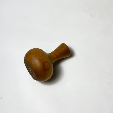 USED “THE HOUSE OF MYRTLEWOOD” WOODEN FLOWER VASE