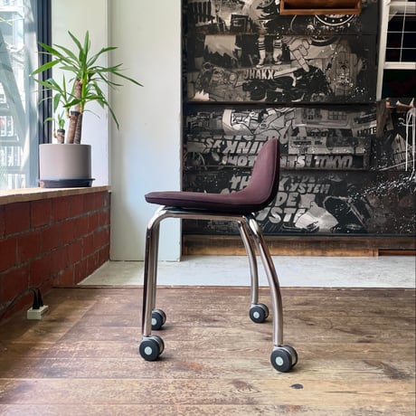 USED IRON LEG FABRIC STACKING CARRY CHAIR