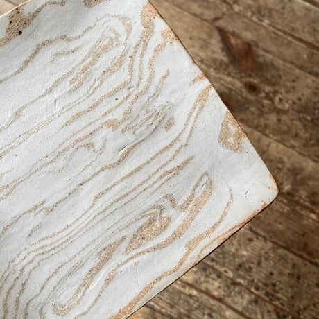 USED CERAMIC SQUARE & ROUND PLATE
