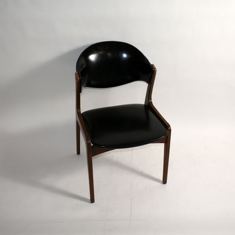 VINTAGE 60'S "KOTOBUKI" WOODEN LEG LEATHER SEAT