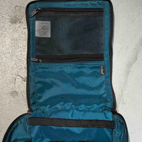 USED “L.L.BEAN” TRAVEL POUCH