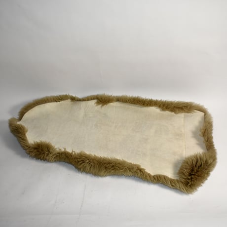 USED MOUTON RUG