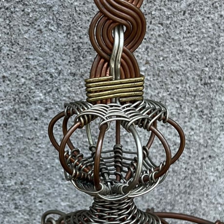USED HANDMADE IRON WIRE CANDLE HOLDER