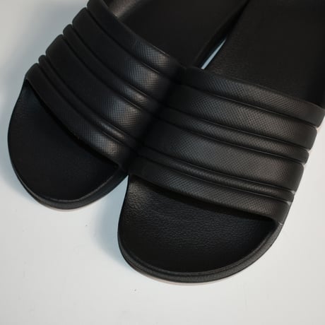 MADE IN THE USA SHOWER SANDAL