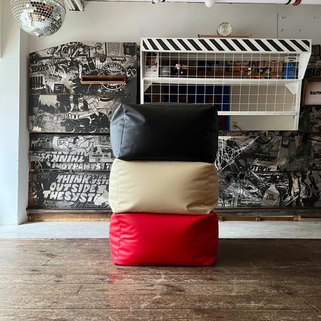 USED VINYL LEATHER BIG CUSHION