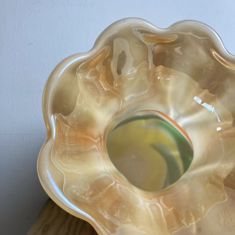 GLASS FLOWER VASE