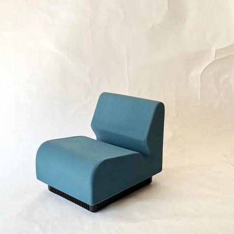 USED 1996 “HERMAN MILLER / DON CHADWICK” MODULAR SEATING