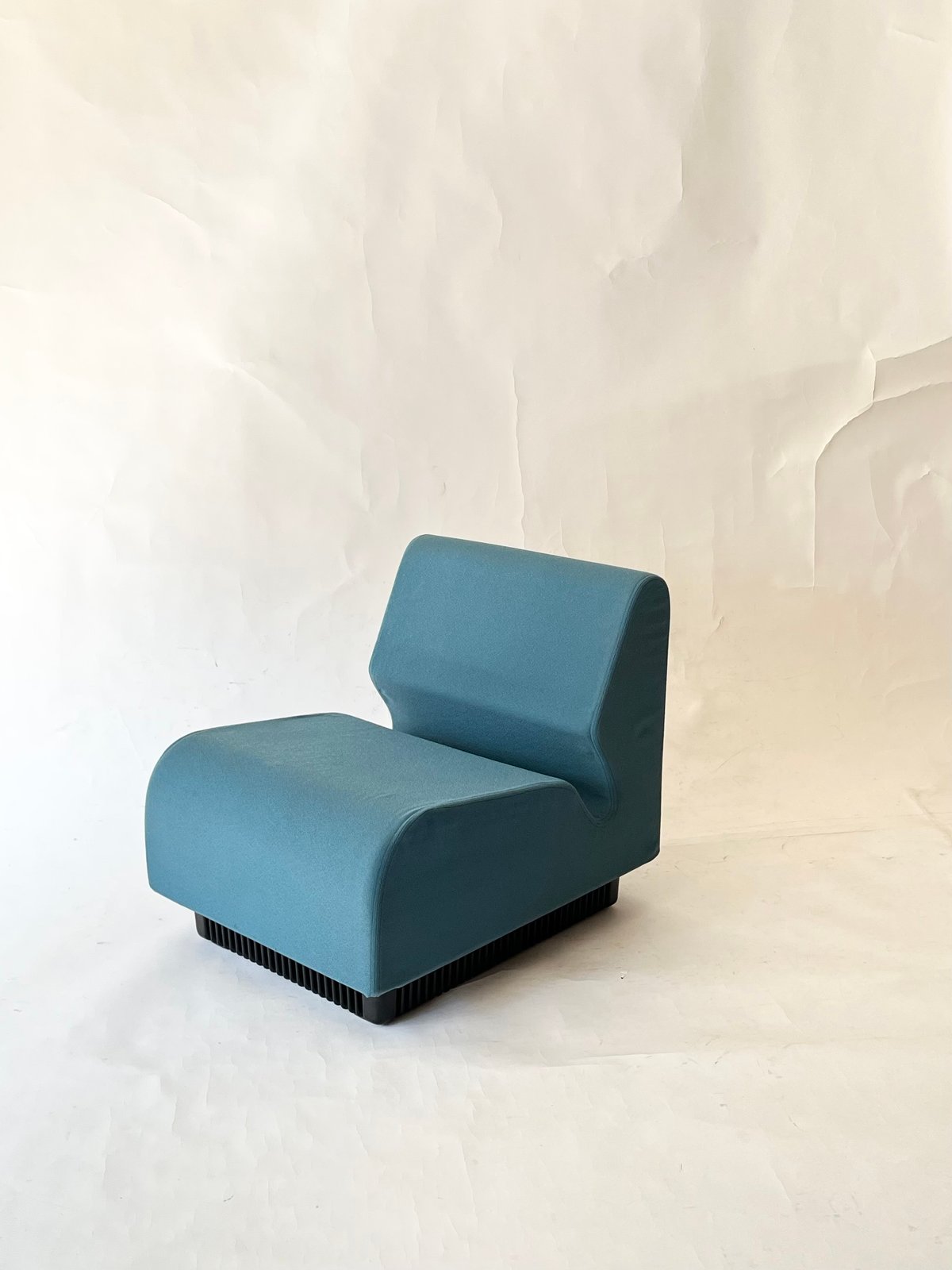 USED 1996 “HERMAN MILLER / DON CHADWICK” MODULA