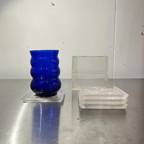 VINTAGE MID CENTURY ACRYLIC COASTER SET