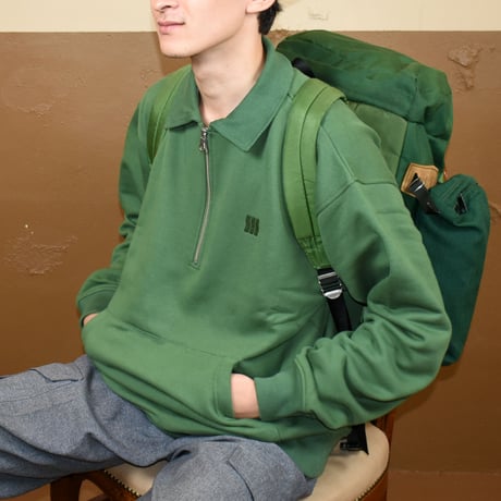 COMFORTABLE REASON "OP Neck Team Sweat"