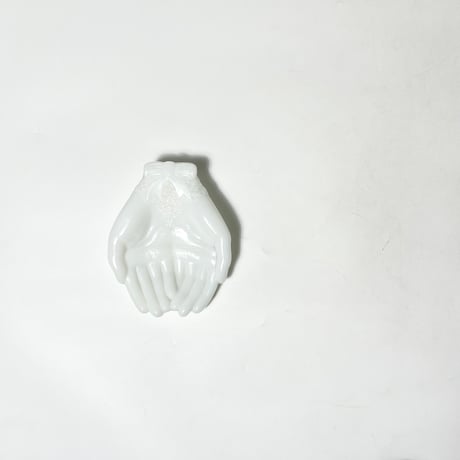 USED MILK GLASS ACCESSORY TRAY