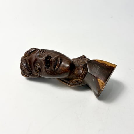 VINTAGE WOODEN FIGURINE OF A WOMAN