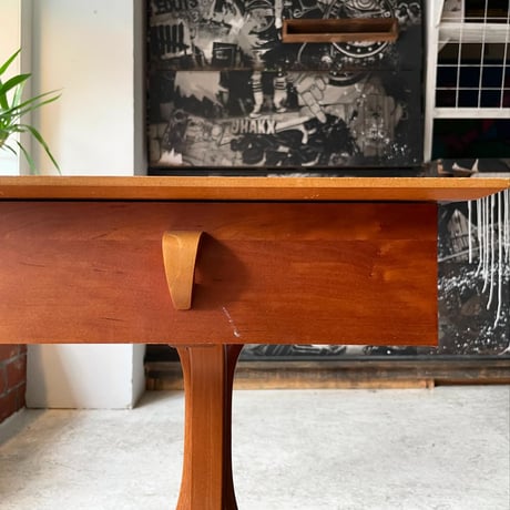 USED WOODEN SIDE TABLE