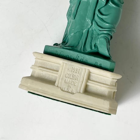USED STATUE OF LIBERTY OBJECT