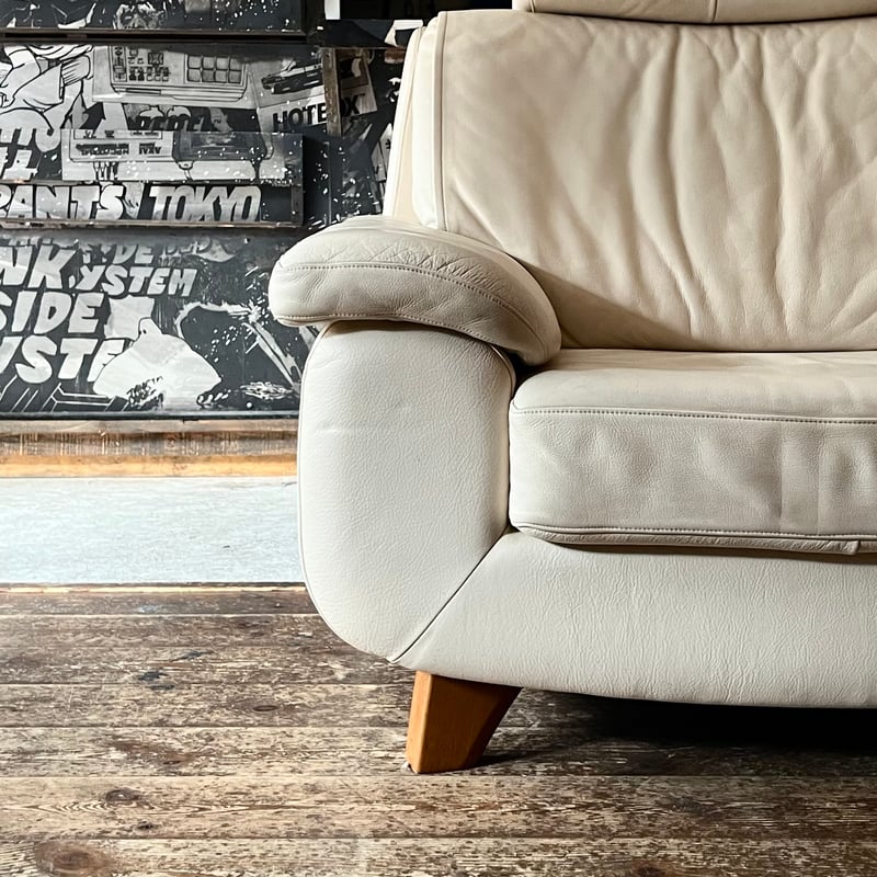 JAPAN USED “KARIMOKU / DOMANI” GENIUS LEATHER 1