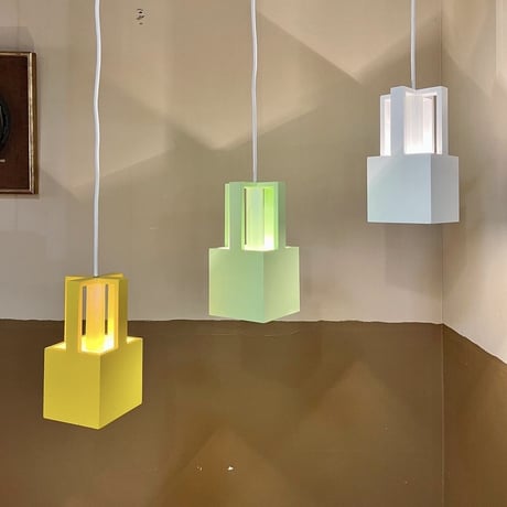 WOODEN PENDANT LAMP