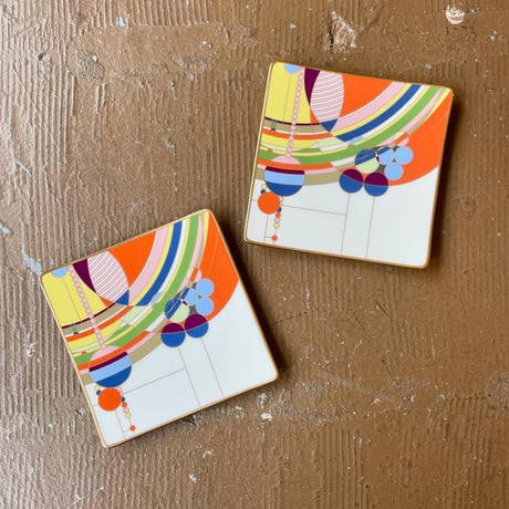 USED "NORITAKE / FRANK LLOYD WRIGHT" MARCH BALLOONS SQUARE PLATE