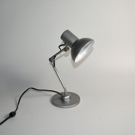 USED IRON EXTENSION DESK LAMP