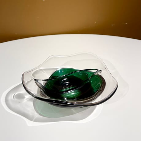 USED  DOUBLE LAYERED GLASS TRAY