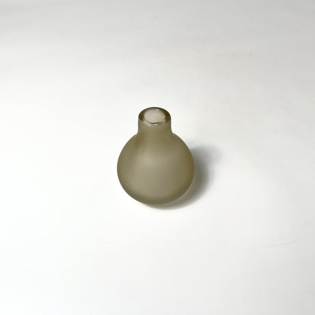 USED GLASS BOTTLE FLOWER VASE