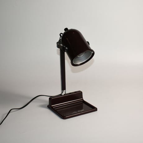 USED PLASTIC TABLE LAMP