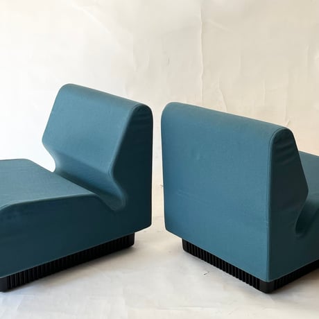 USED 1996 “HERMAN MILLER / DON CHADWICK” MODULAR SEATING