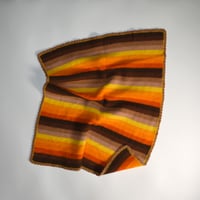 USED ACRYLIC WOOL BORDER RUG