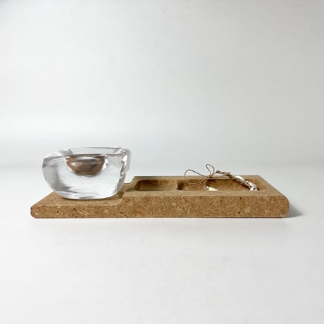 MA TO MONO "essential tray"