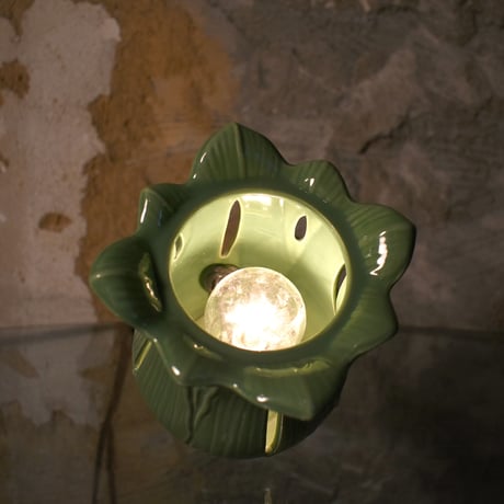 PLANT TYPE TABLE LAMP