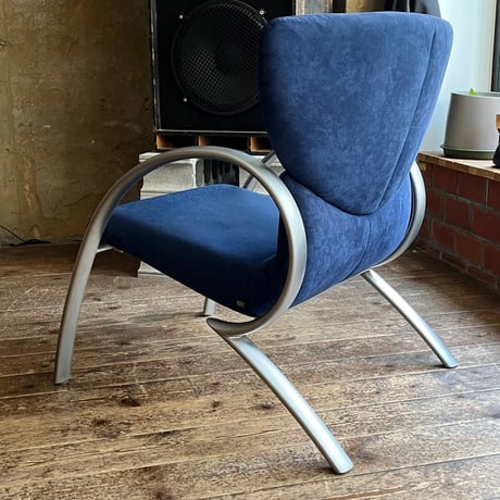 VINTAGE 80’S-90’S “ROLF BENZ” ALUMINUM FRAME SUEDE LOUNGE CHAIR
