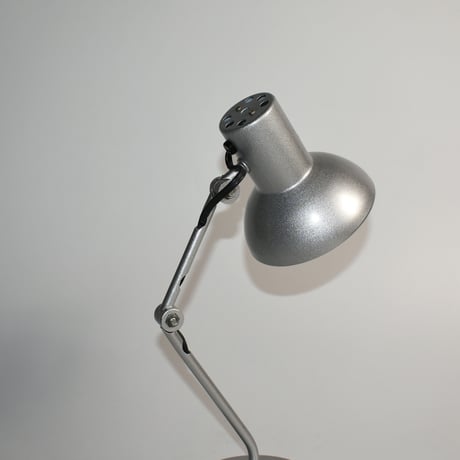 USED IRON EXTENSION DESK LAMP
