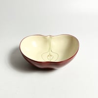 USED APPLE CERAMIC PLATE