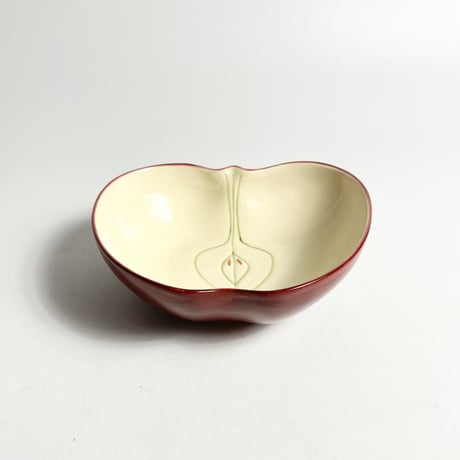 USED APPLE CERAMIC PLATE