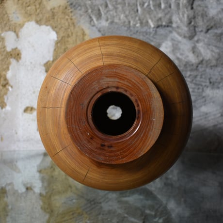 WOODEN FLOWER VASE