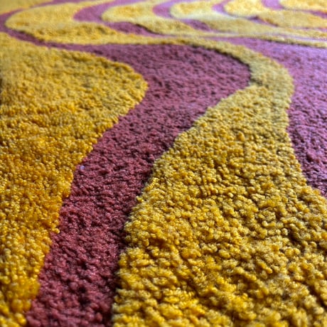 USED ACRYL SHAGGY RUG