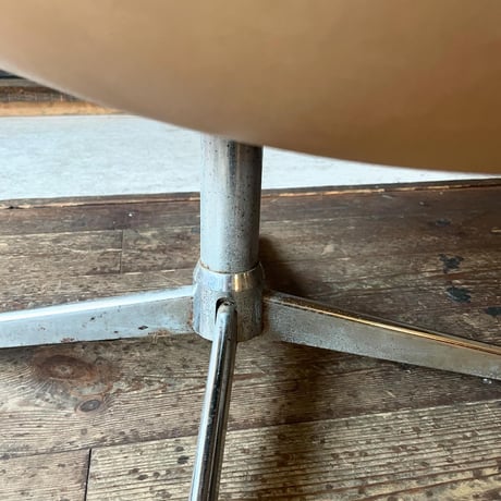 VINTAGE 60'S PVC DESK CHAIR