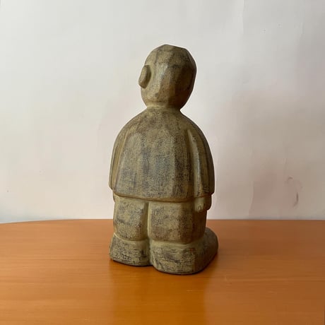 USED UNKNOWN CERAMIC STATUE