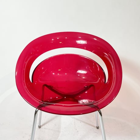 USED IRON LEG ACRYLIC CHAIR