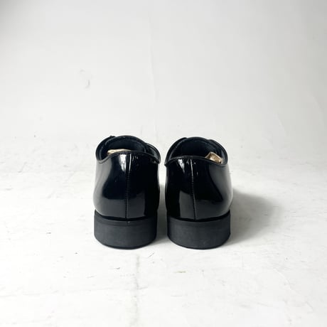 USED "CAPPS SHOE COMPANY" ENAMEL SHOES