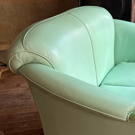 USED WOODEN FRAME VINYL LEATHER 2P SOFA