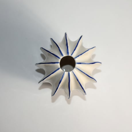 NEW CERAMIC DESIGN FLOWER VASE