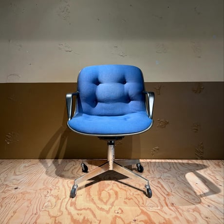 VINTAGE 70'S "STEELCASE" OFFICE CHAIR
