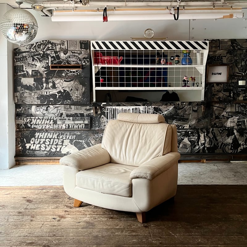 JAPAN USED “KARIMOKU / DOMANI” GENIUS LEATHER 1