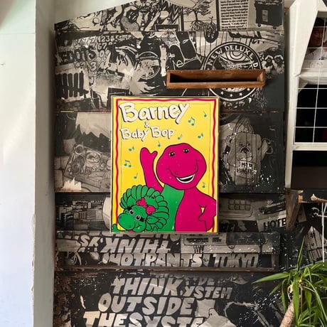 USED “BARNEY & FRIENDS / BARNEY AND BABY BOP” WALL ART
